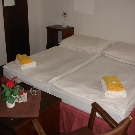 Ea Jasmin 3* Прага